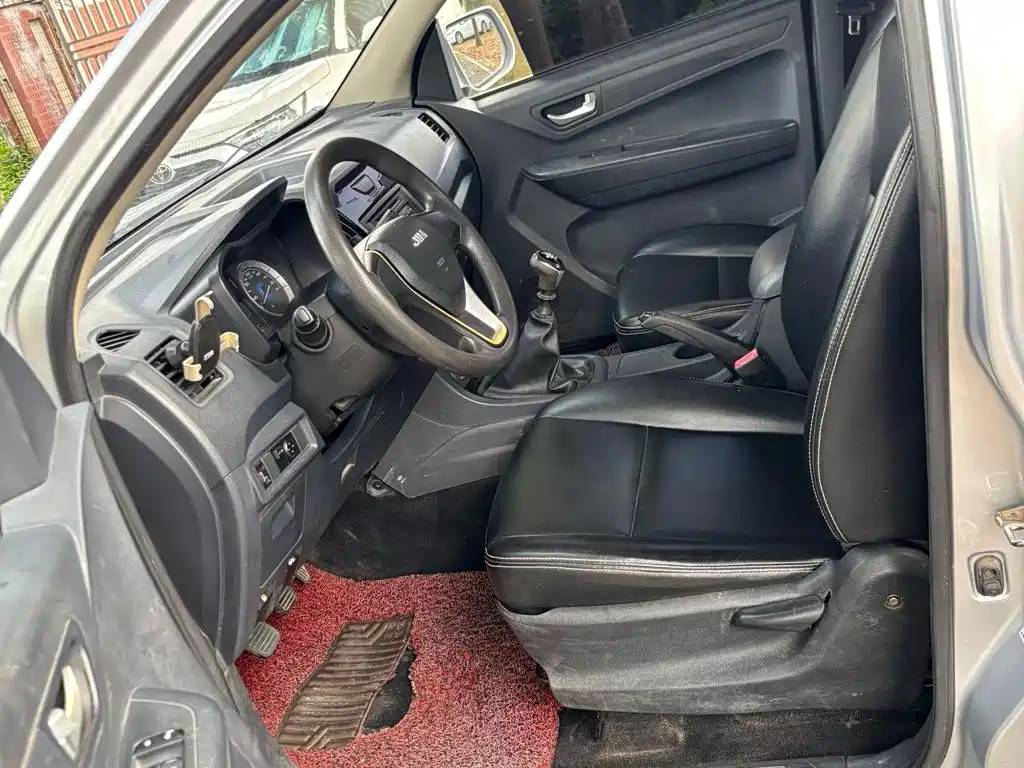 Isuzu Ruimai 2019 2019 2.5T 2WD Diesel Luxury Ruimai S Standard Version JE4D25Q5A