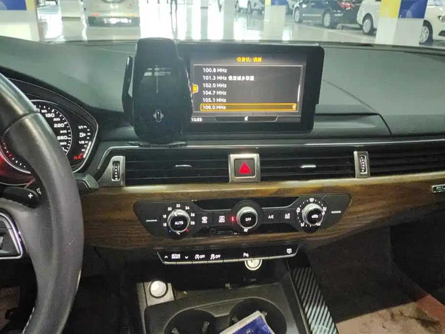 Audi A4L 2018 30th Anniversary 40 TFSI Progressive фото 12
