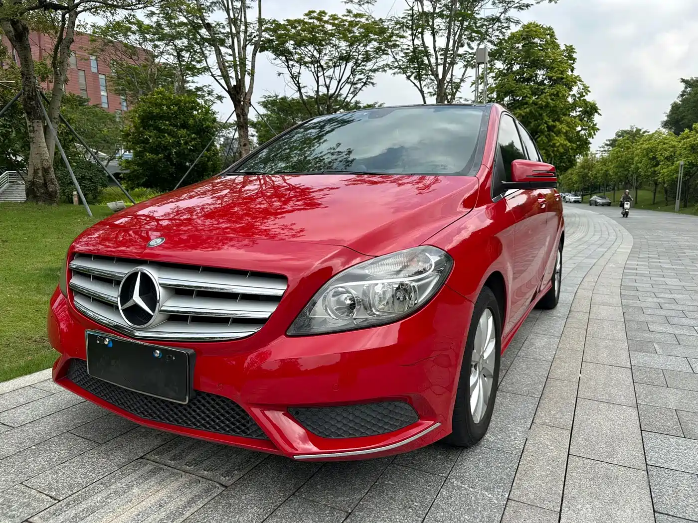 Mercedes-Benz B-Class 2012 B 180