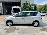 Фото 11 - Nissan Livina