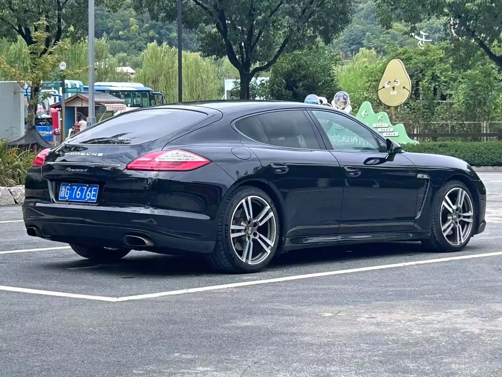 صورة 4 - Porsche Panamera
