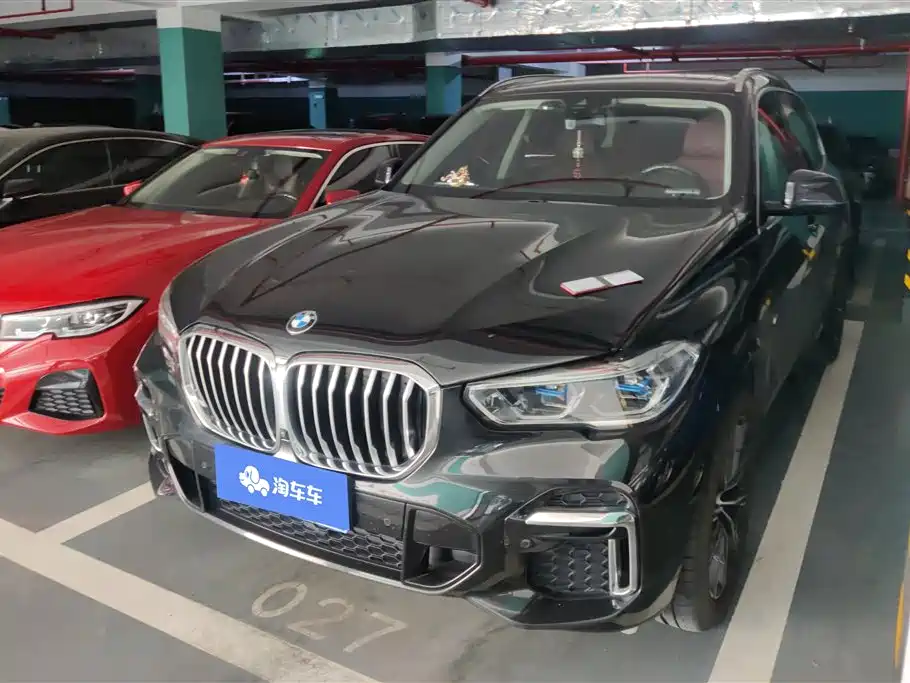 BMW X5 2022 xDrive 30Li Premium M Sport Package
