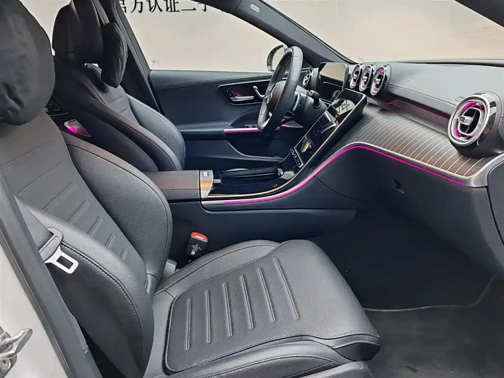 Mercedes-Benz C-Class 2024 C 260 L Night Edition Sport фото 14