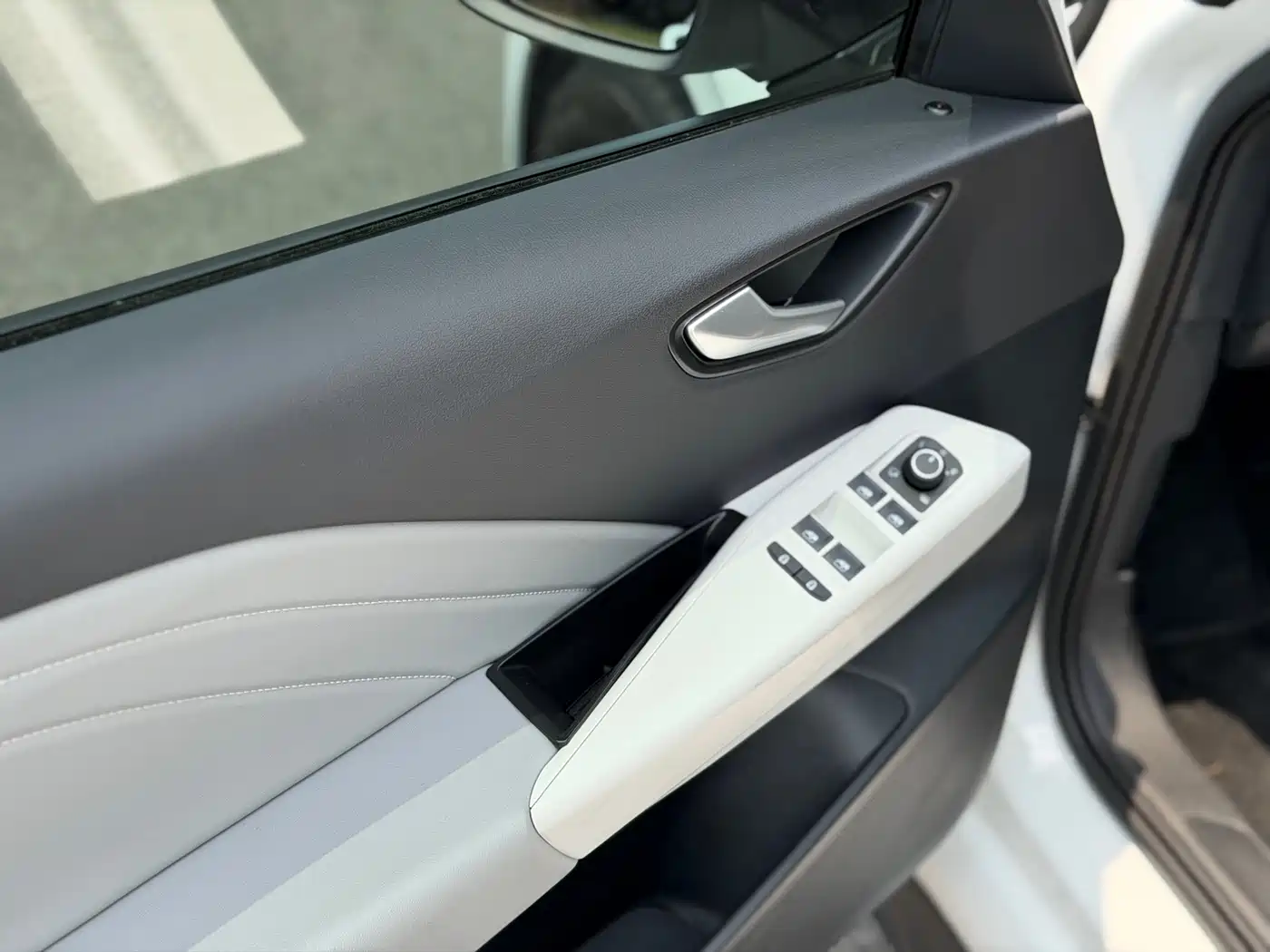 Volkswagen ID.3 2025 Smart Ultimate Intelligent Edition фото 9