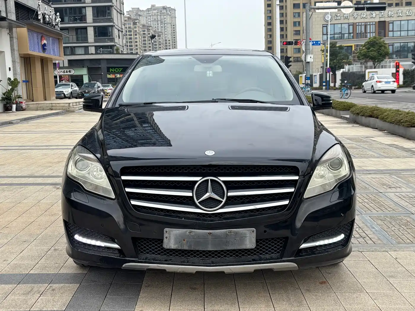 Mercedes-Benz R-Class 2011 R 350 L 4MATIC фото 2