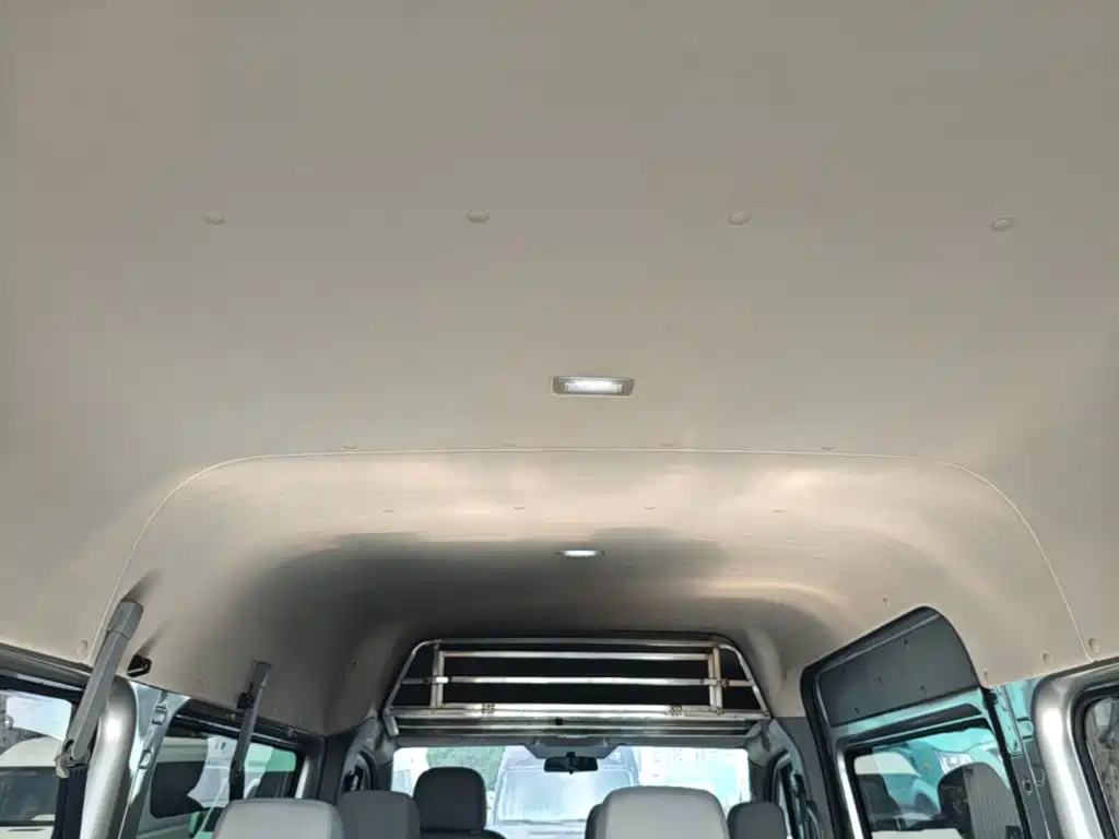 Foton Tuyano 2024 2023 2.0T Automatic Jixiang Long Wheelbase Medium Roof Single Rear Wheel 7/9-Seater