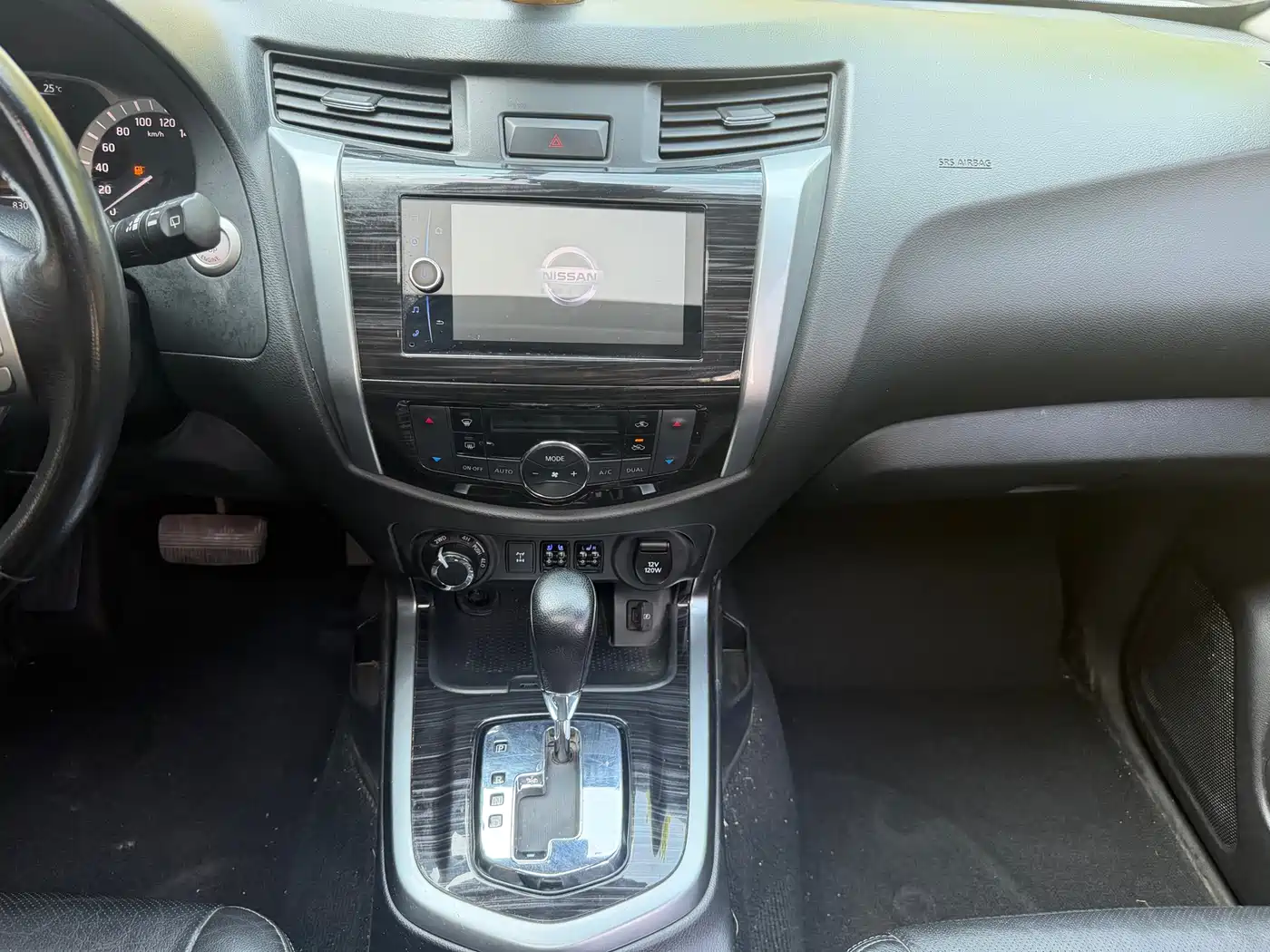 Nissan Terra 2018 2.5L Automatic AWD Flagship фото 14