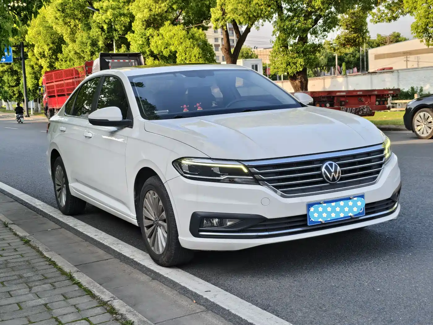 Volkswagen Lavida 2021 280TSI DSG Comfort Edition фото 3