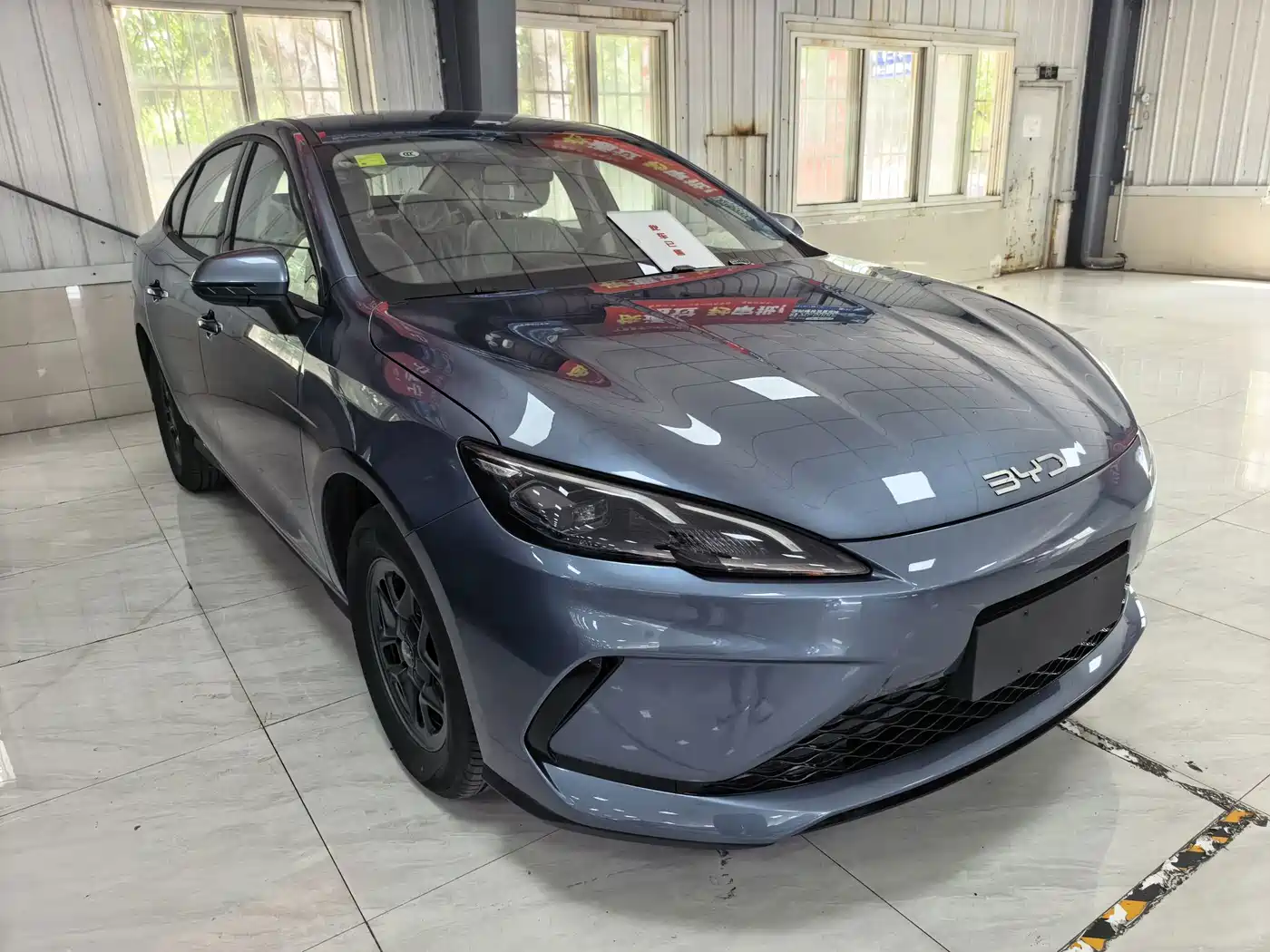 2026 BYD Hai Bao 05 DM-i