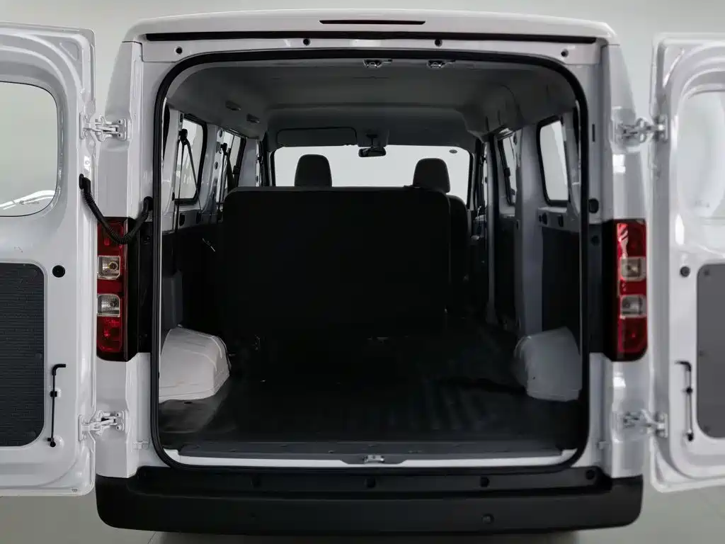 Wuling Motors Wuling Yangguang 2025 2024 300KM Comfort Bus Version 75kW