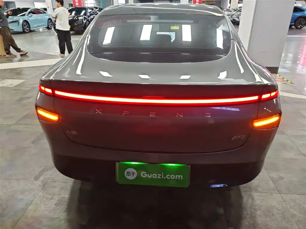 XIAOPENG P7