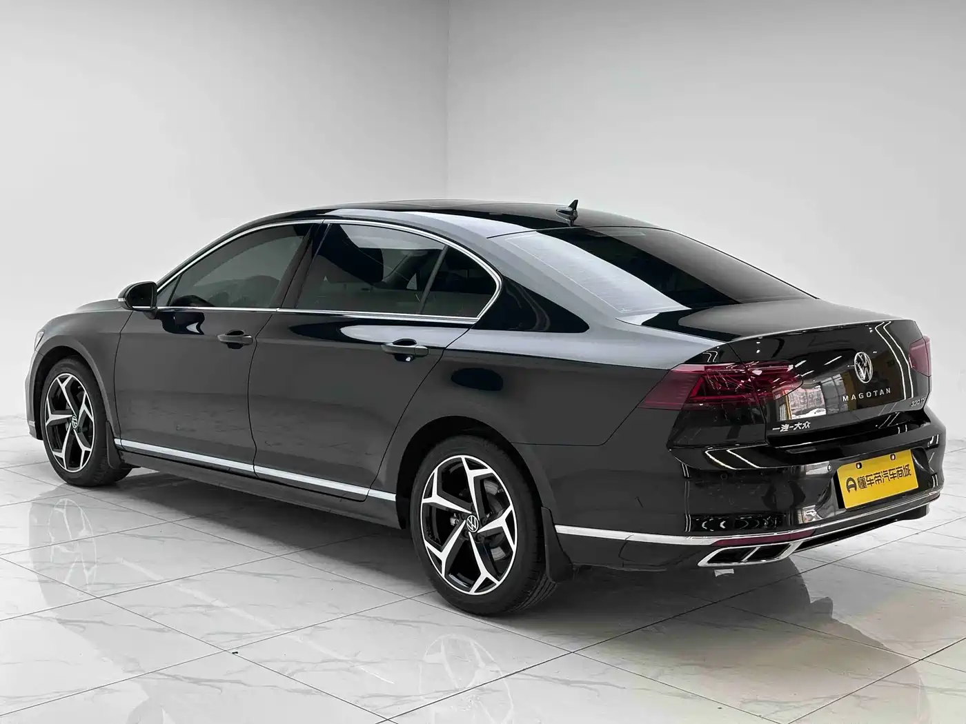 Volkswagen Magotan 2025 Facelift Public Edition 330TSI DSG Luxury фото 15