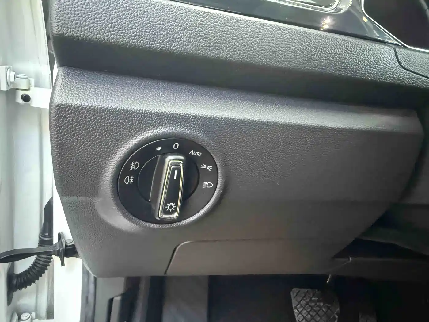 Volkswagen T-ROC 2021 Facelift 280TSI DSG 2WD Comfort Smart Connect Edition фото 12