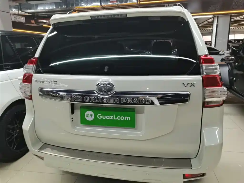 Toyota Prado 2016 3.5L Auto VX NAVI фото 6