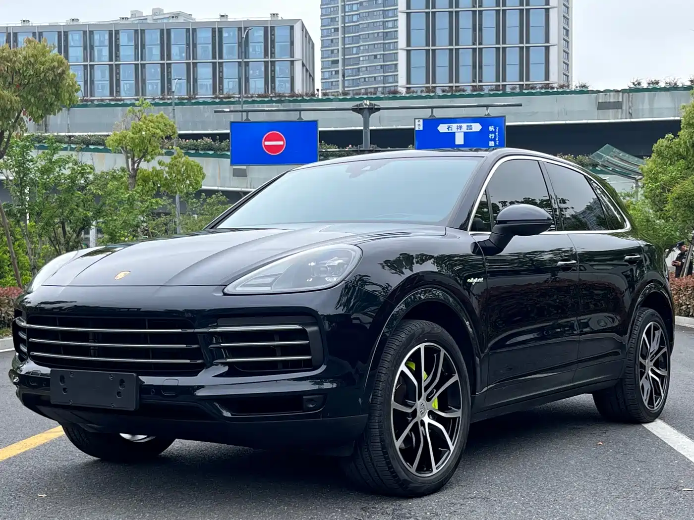 PORSCHE CAYENNE NEW ENERGY