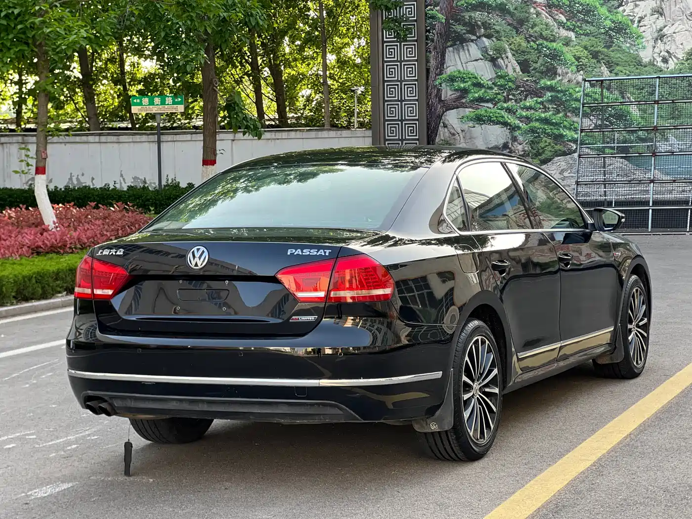 Volkswagen Passat 2015 1.8TSI DSG Prestige Edition фото 6