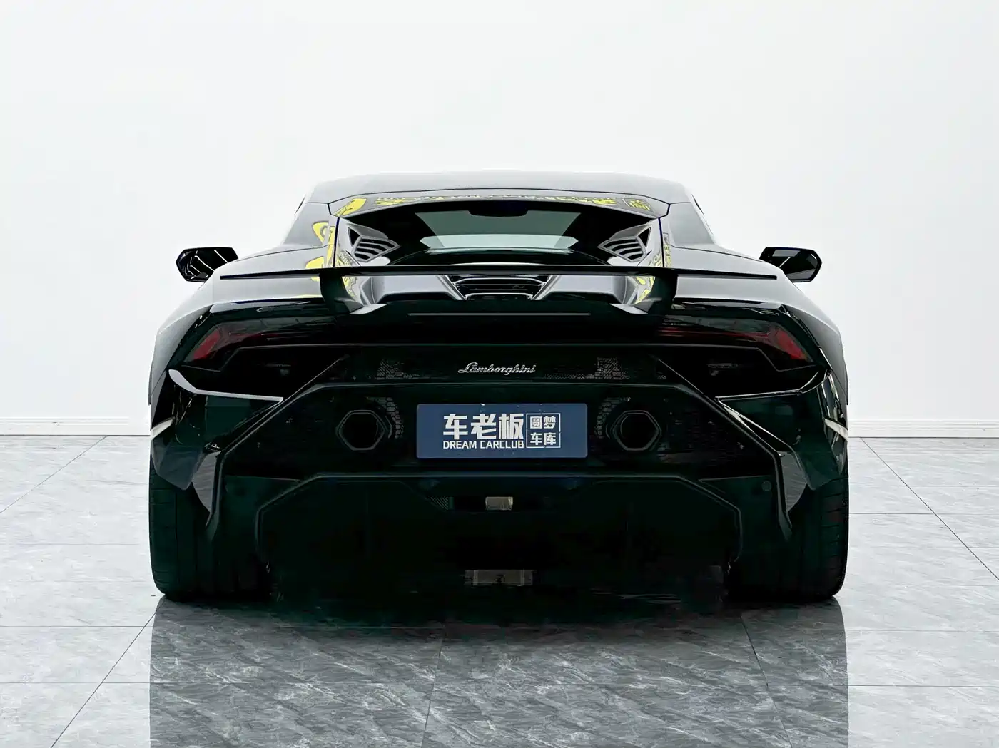 LAMBORGHINI HURACÁN