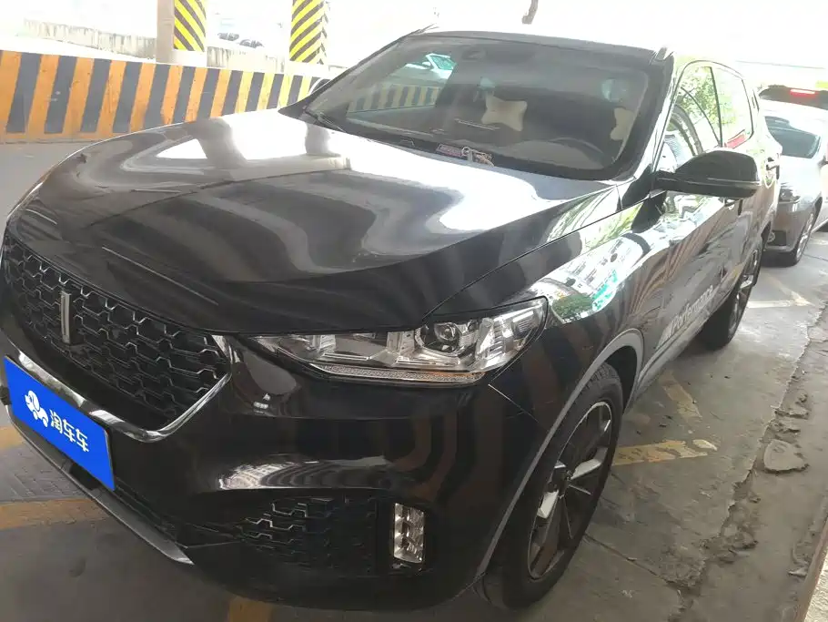Photo 1 - WEY VV6