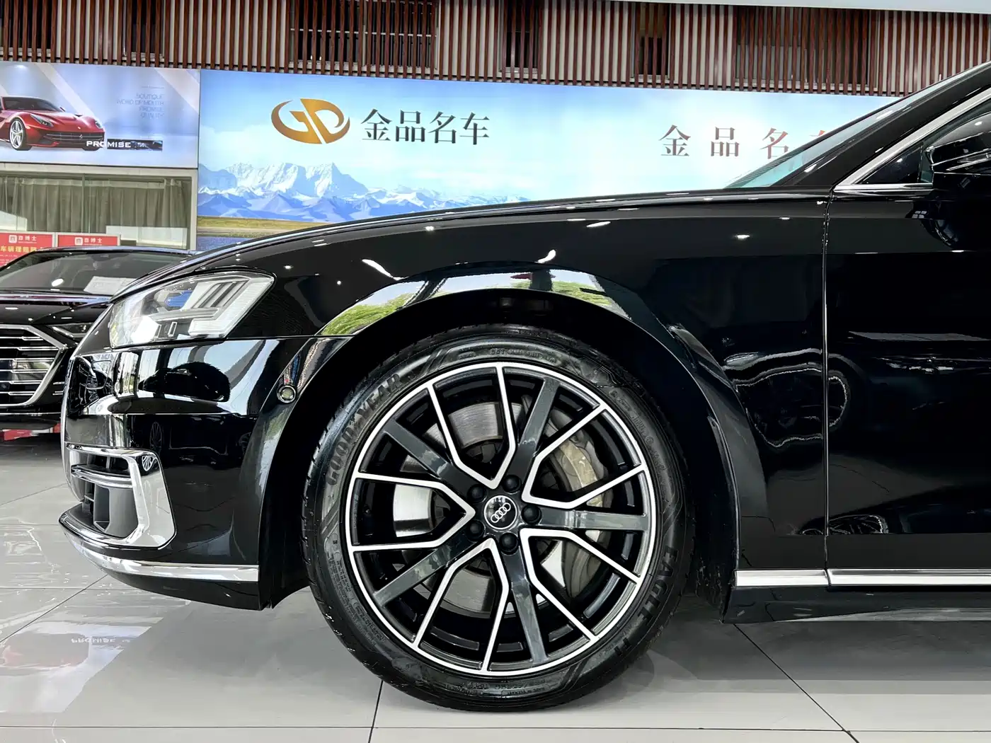 Audi A8 2021 A8L 60 TFSI quattro Premium фото 32