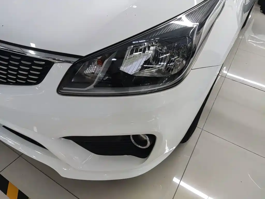 Kia K2 2017 2017 Sedan 1.4L AT GLS
