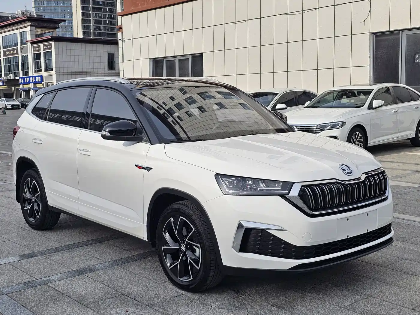 Škoda Kamiq 2021 GT TSI230 DSG Flagship Edition фото 3