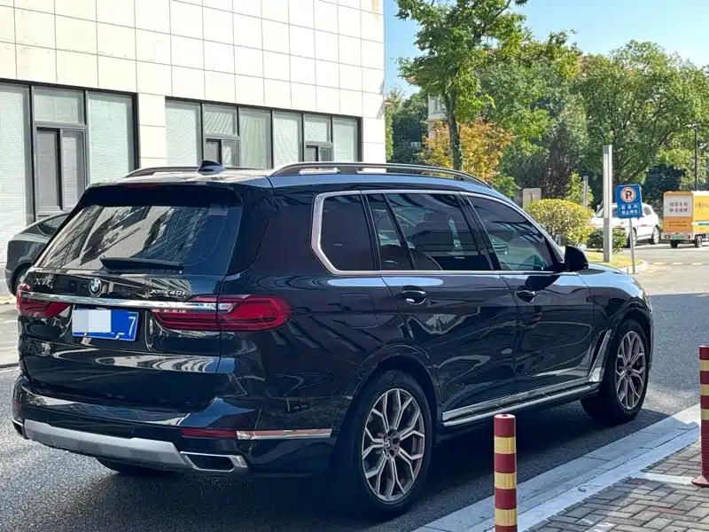 BMW X7 2020 xDrive40i Leading Luxury Package фото 12