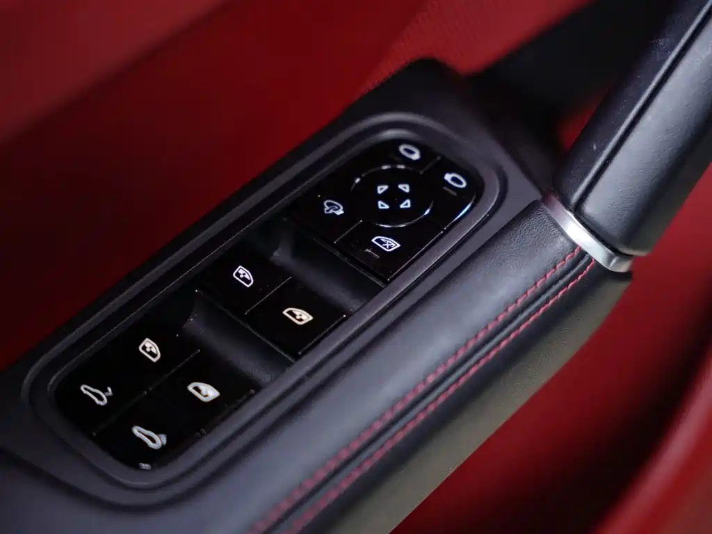 Porsche Cayenne 2019 Cayenne 3.0T фото 31