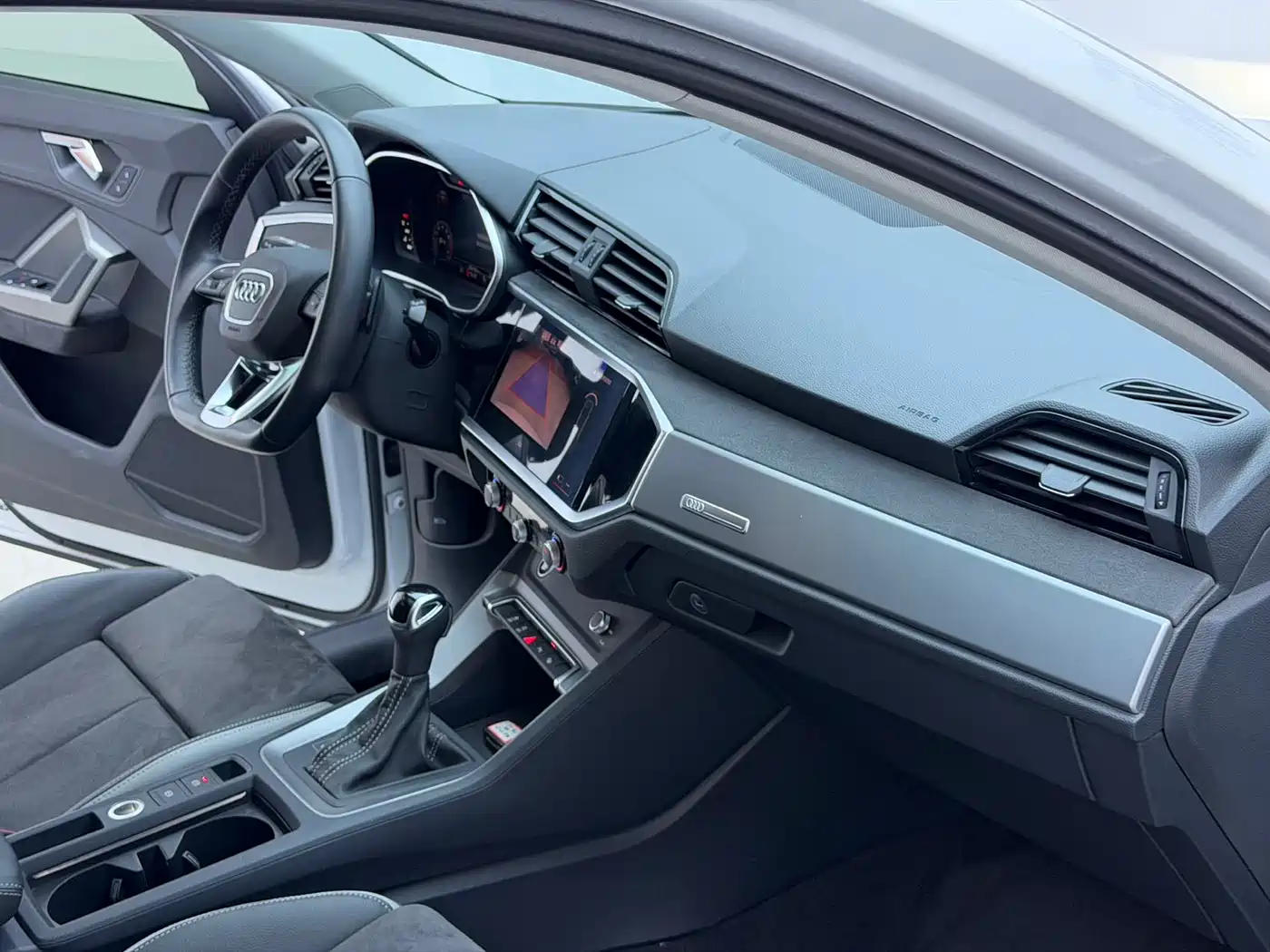 Audi Q3 2023 35 TFSI Fashion Dynamic (1.4T) фото 15