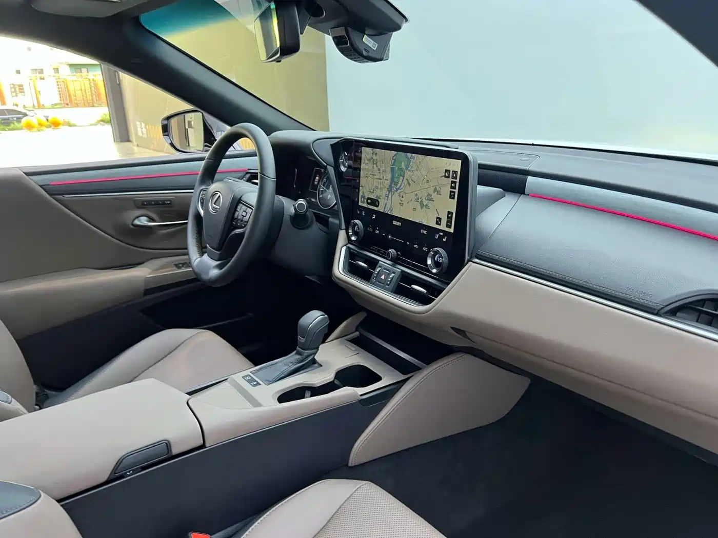 Lexus ES 2025 2025 200 Ultimate Edition