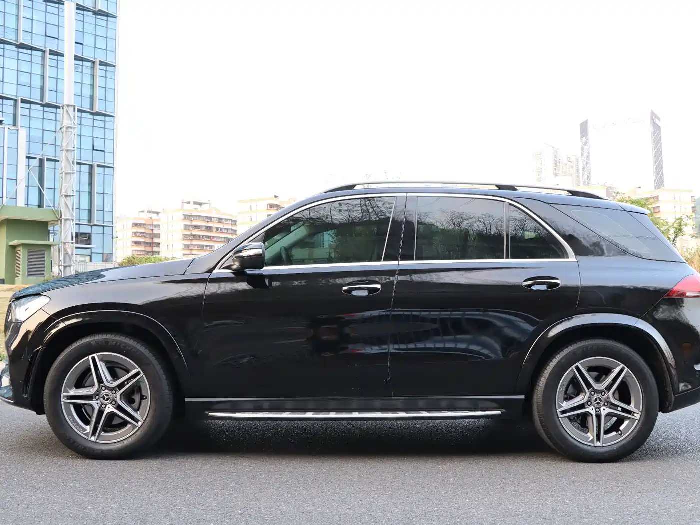 Mercedes-Benz GLE 2020 GLE 350 4MATIC Luxury фото 7