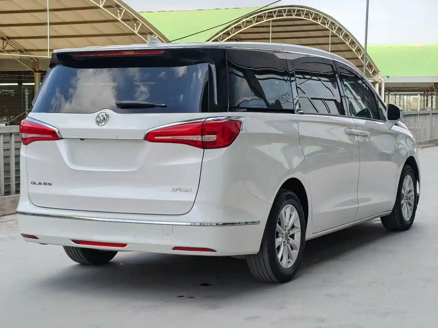 Buick GL8 2018 ES 28T Comfort Type China VI фото 6