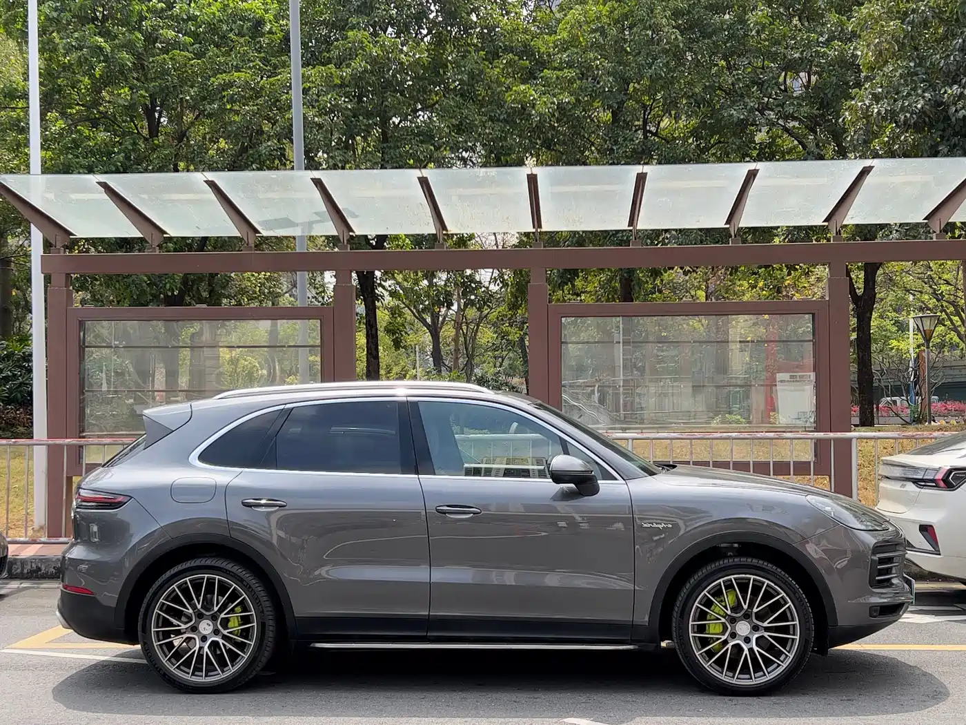PORSCHE CAYENNE NEW ENERGY