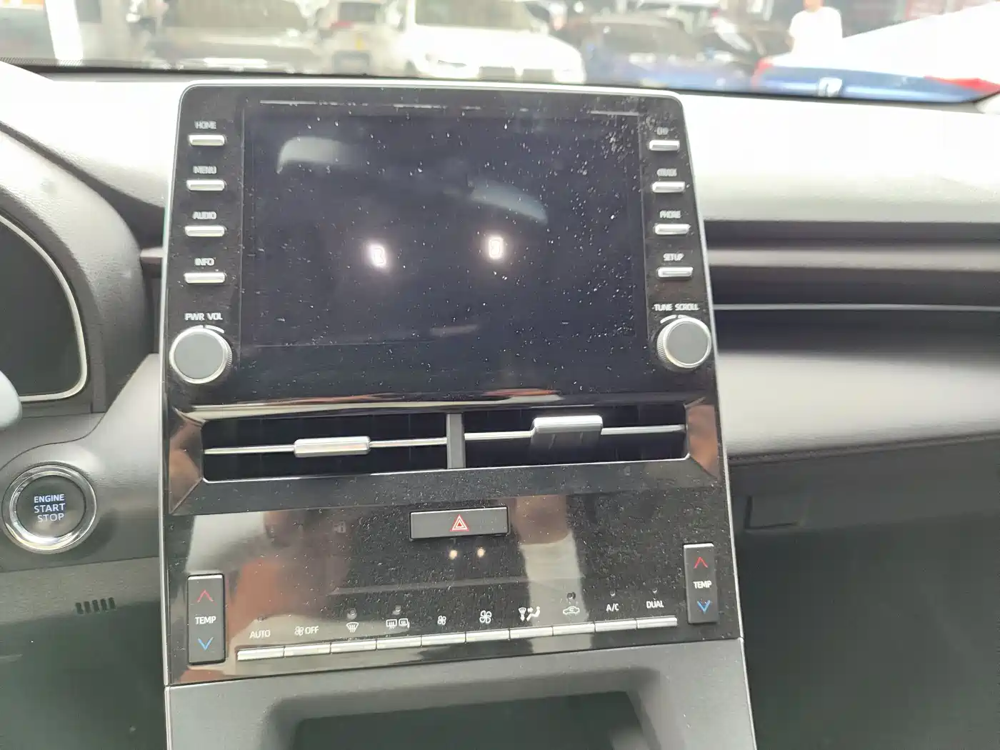 Toyota Avalon 2021 2.5L Luxury Edition фото 6