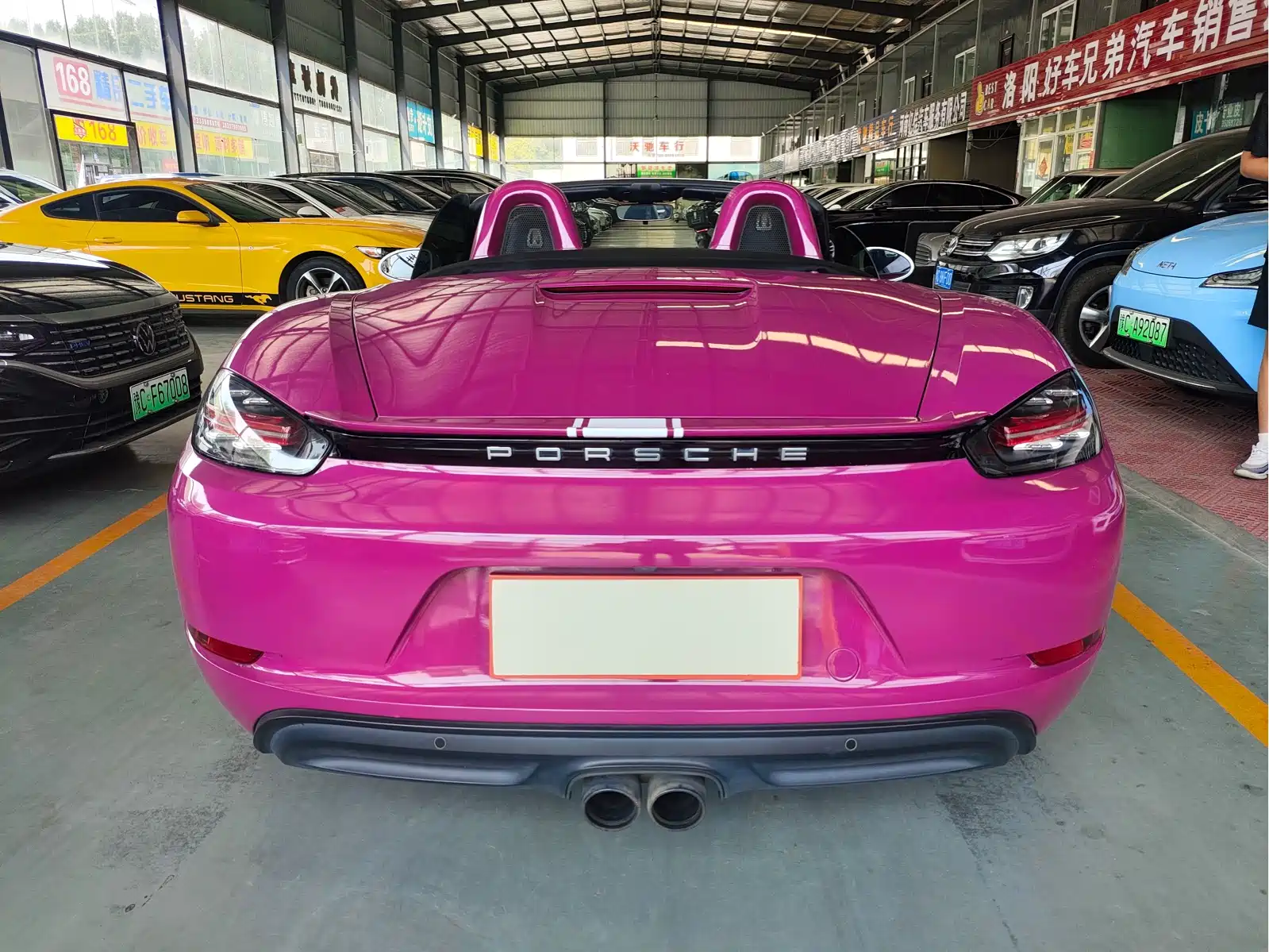 Фото 7 - Porsche 718