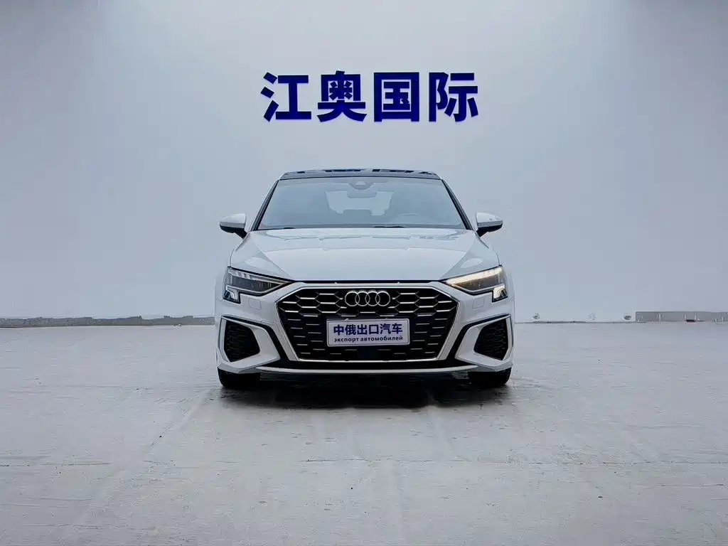 Audi A3 2022 Sportback 35 TFSI Style Sport фото 2
