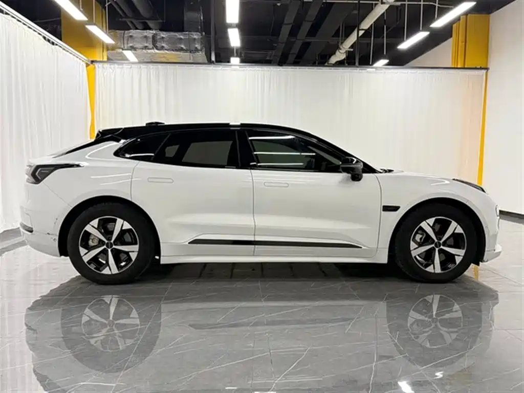 ZEEKR EXTREME KRYPTON 001