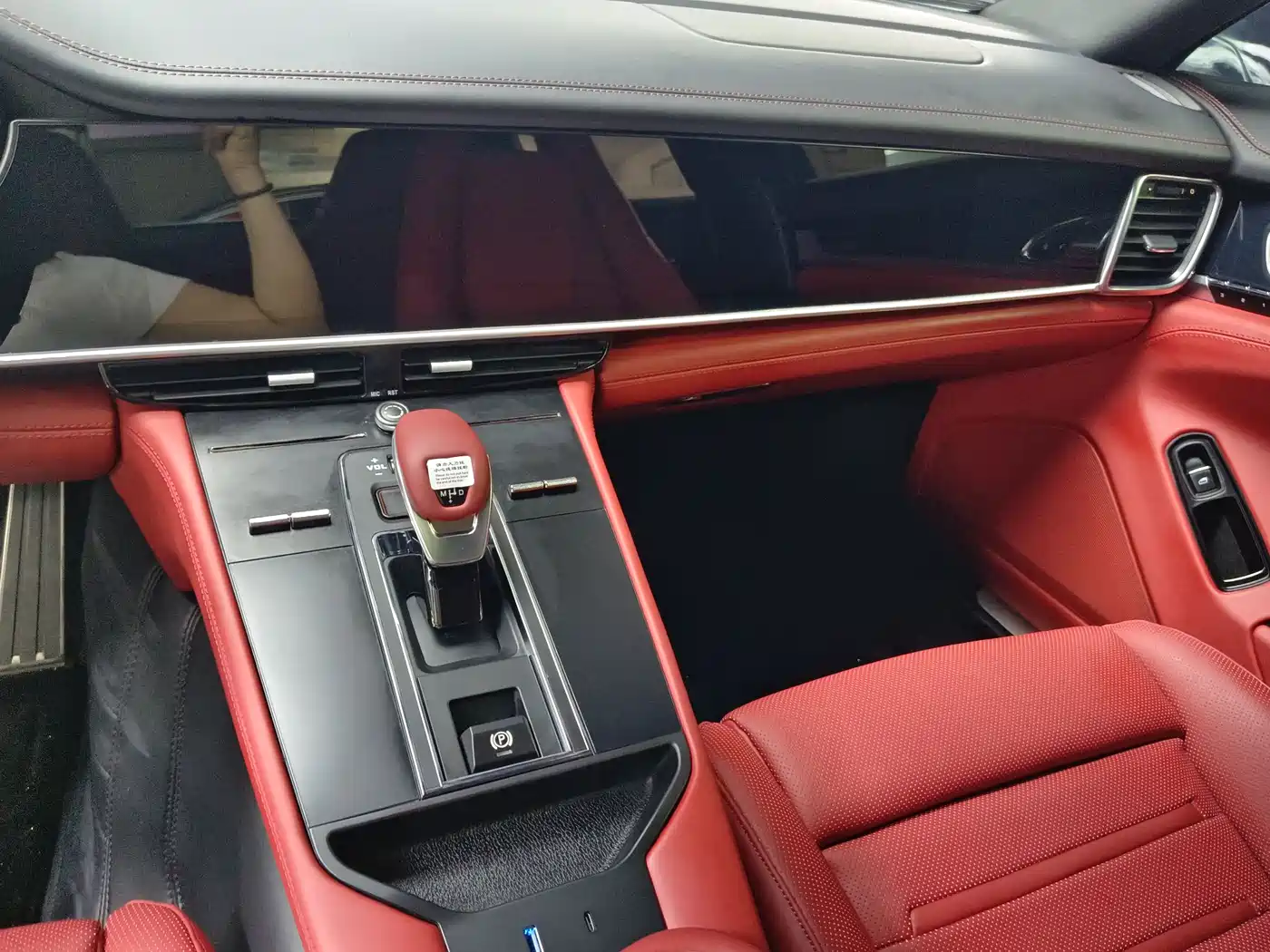 Porsche Panamera 2014 Panamera 3.0T фото 11