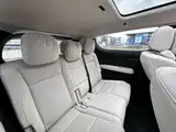 Фото 9 - Li Auto MEGA