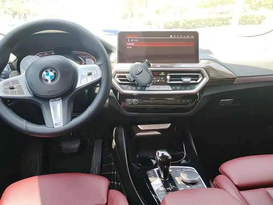 BMW X3 2022 Facelift xDrive30i Leading M Shadow Edition фото 12