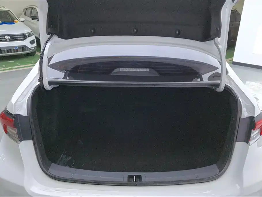 Toyota Corolla 2023 1.8L Smart Hybrid Dual Engine Elite Edition фото 4
