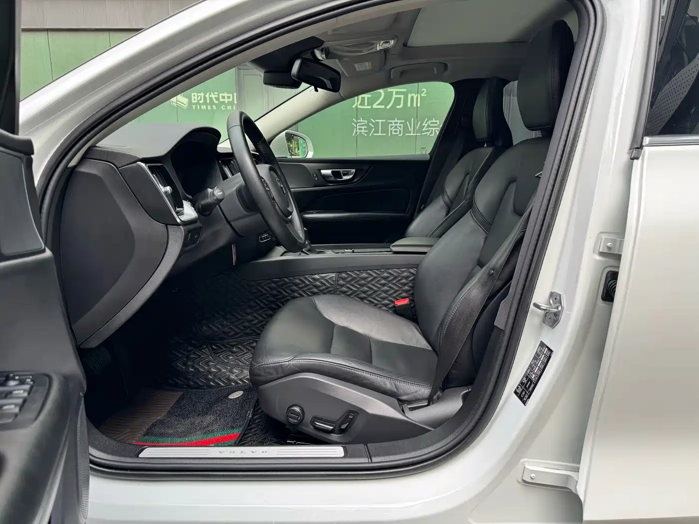Volvo S60 2021 T4 Smart Elite Luxury фото 15