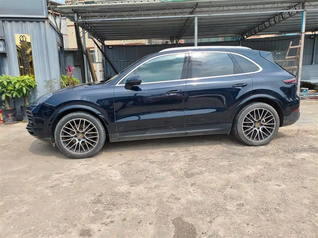 Porsche Cayenne 2019 Cayenne 3.0T фото 3