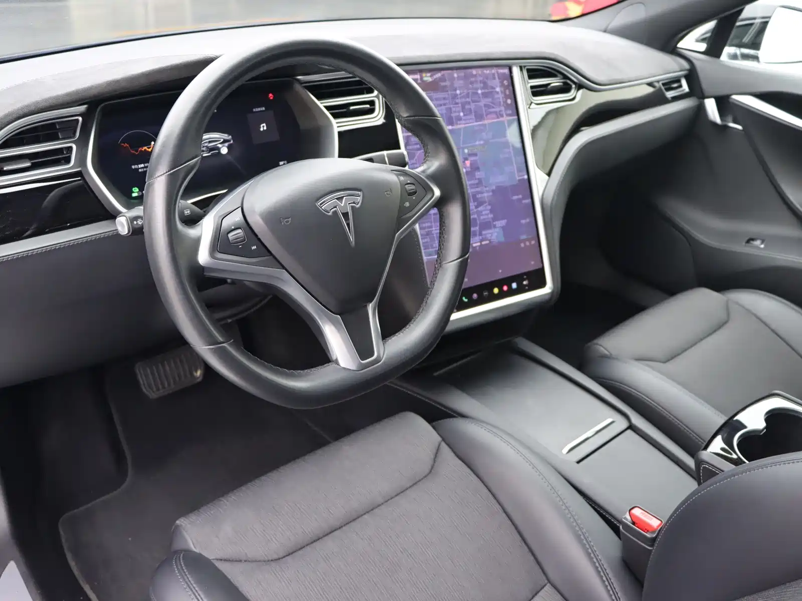 Фото 6 - Tesla Model S