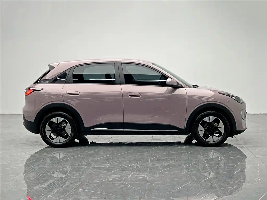 Geely Galaxy Starry Wish 2025 UP 410km Explorer Edition фото 7