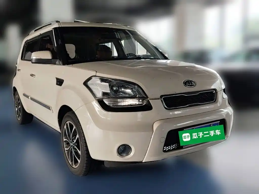 Kia Soul 2014 2013 1.6L AT Premium