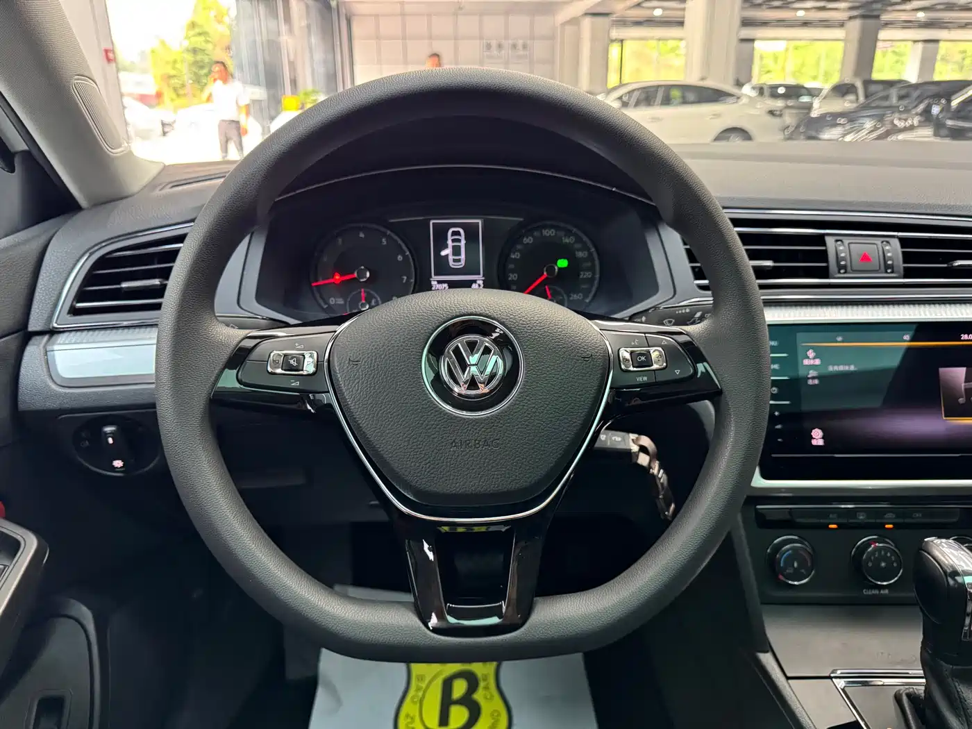 Volkswagen Lamando 2021 230TSI DSG Fashion Edition фото 9