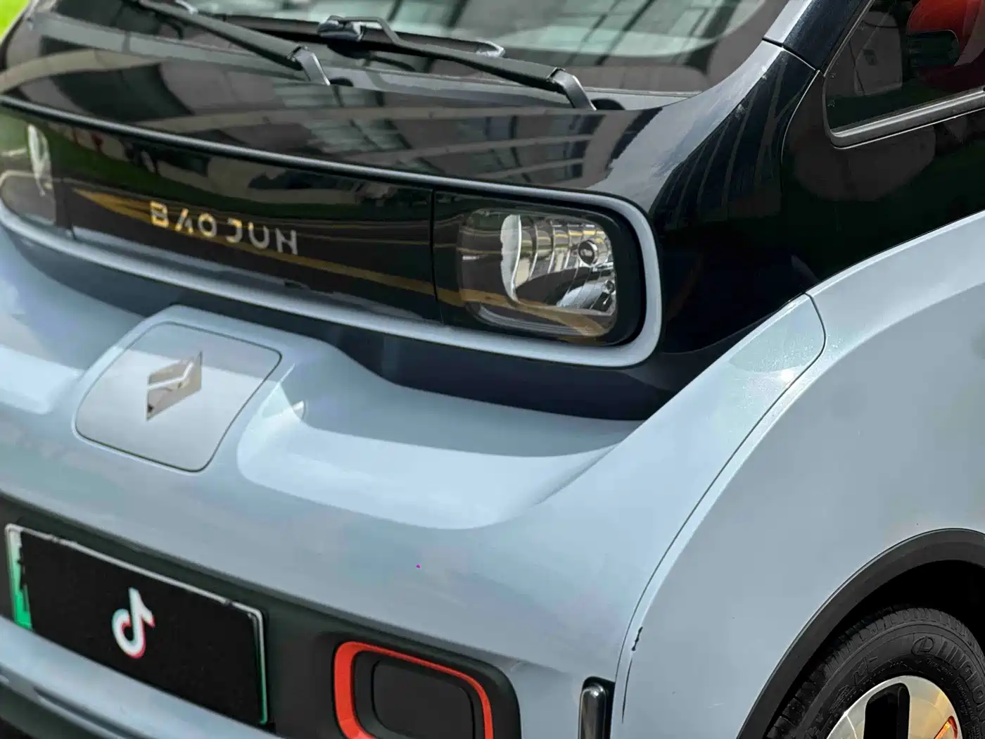 Фото 8 - Baojun KiWi EV