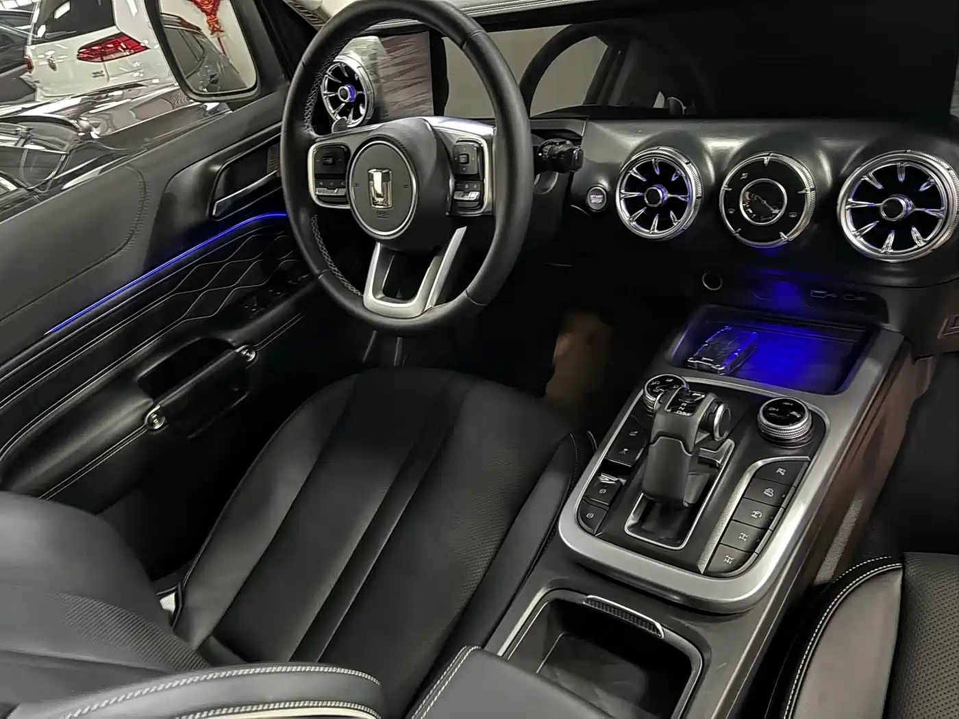 Tank 300 2023 Off-Road Edition 2.0T Challenger фото 5