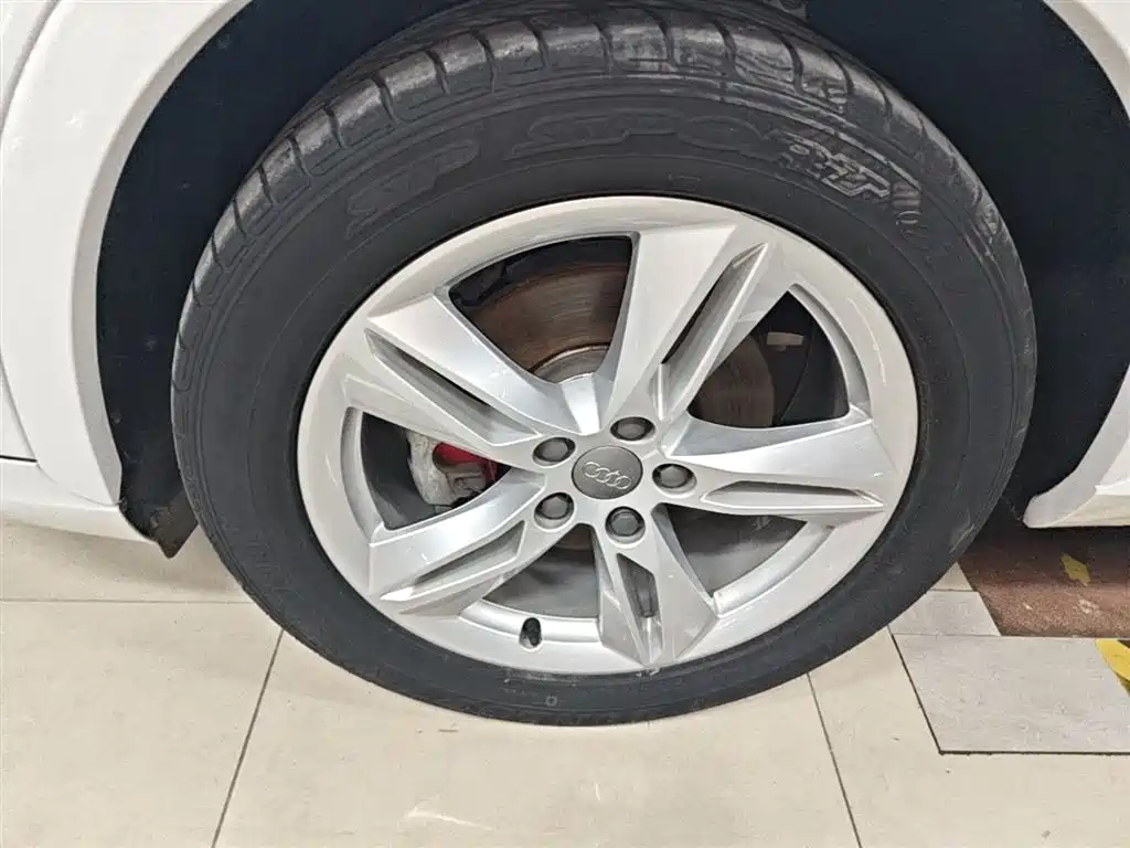 Audi Q3 2017 35 TFSI Style фото 23