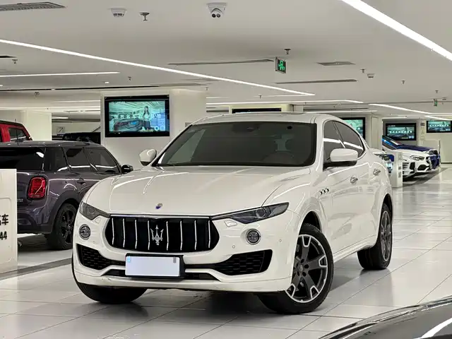 maserati levante